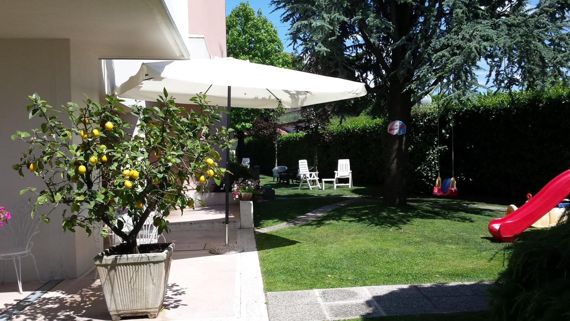 B&B Villa Bianca Sona Eksteriør billede