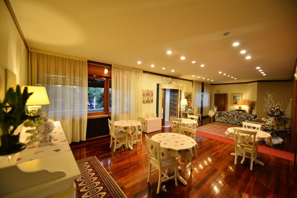 B&B Villa Bianca Sona Eksteriør billede