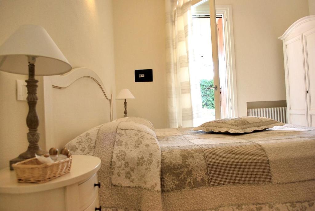 B&B Villa Bianca Sona Eksteriør billede