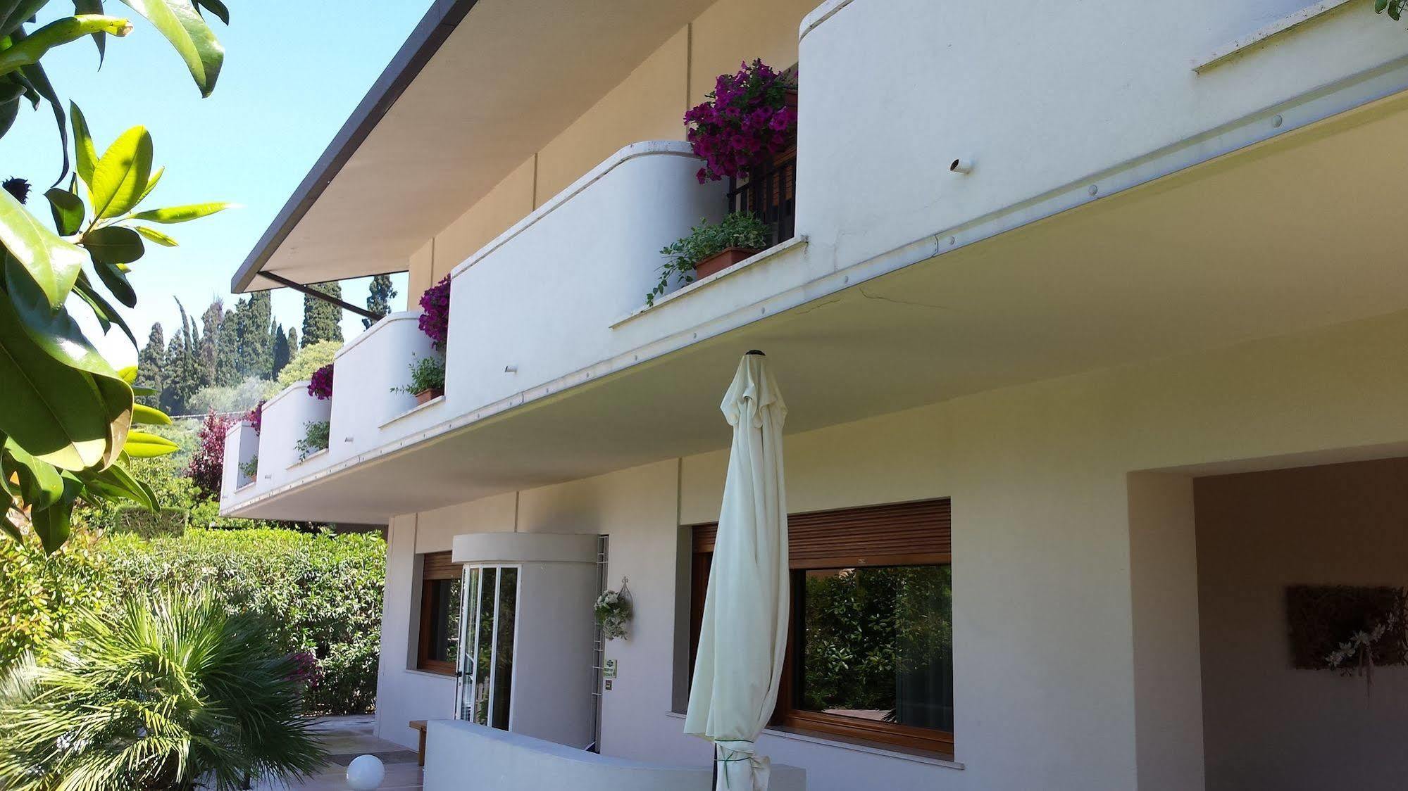 B&B Villa Bianca Sona Eksteriør billede