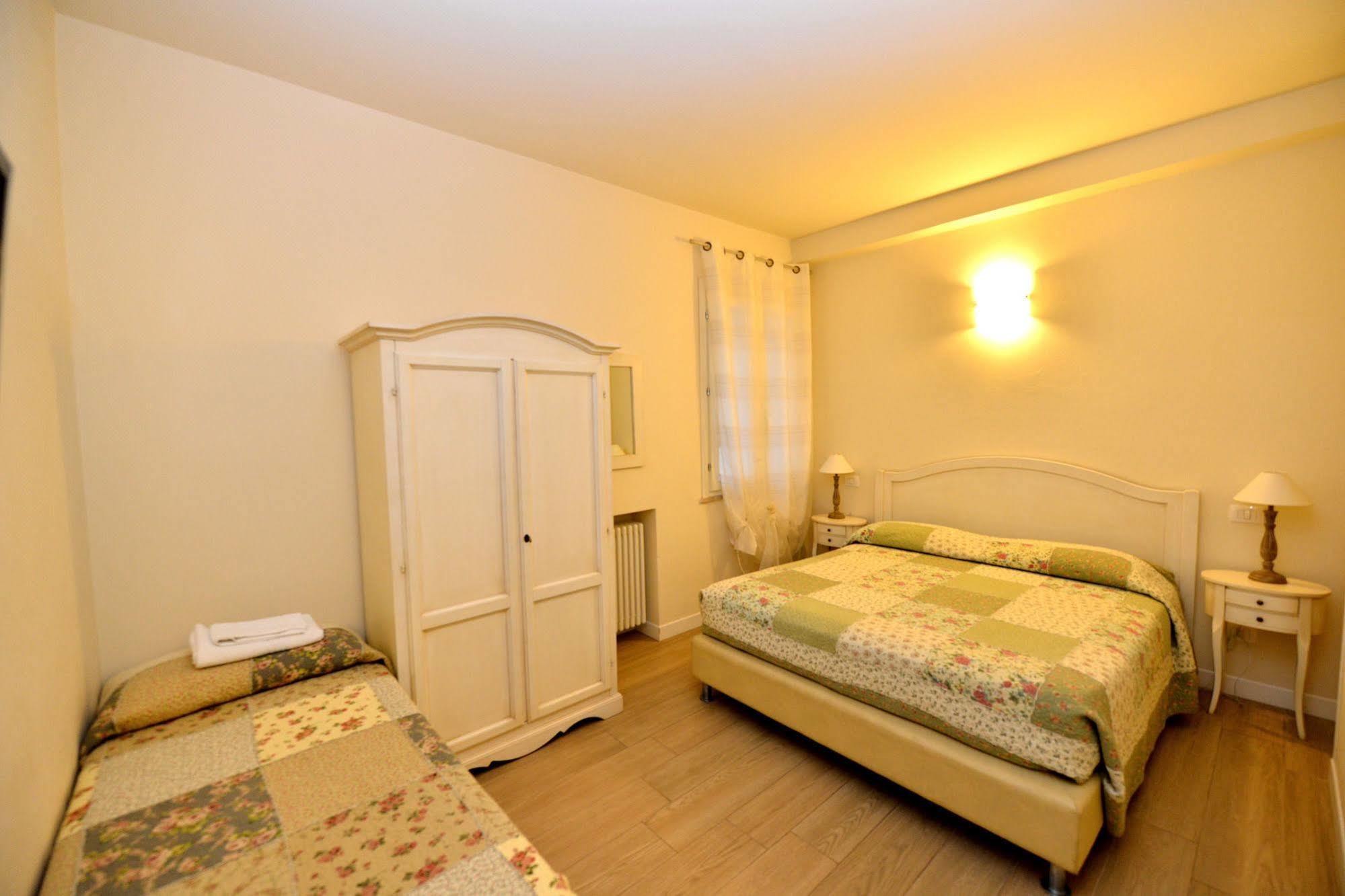 B&B Villa Bianca Sona Eksteriør billede